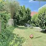 Apartman Snug 1 I 3-zimmer Design Am Mit Garten I Office I Highspeed Wifi