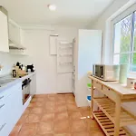Snug 1 I 3-zimmer Design Am Mit Garten I Office I Highspeed Wifi